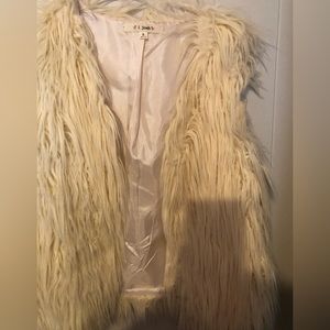 I Jonah faux fur vest
